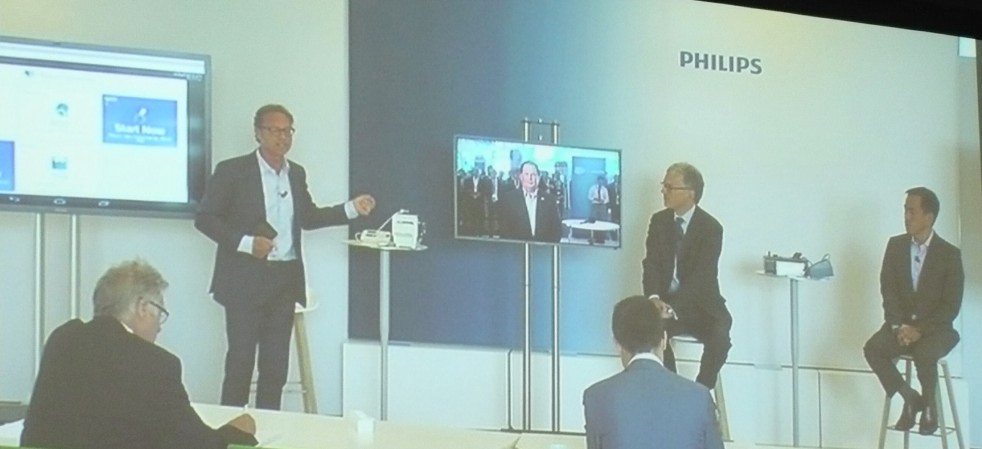 Conférence de presse Philips Salesforce.com